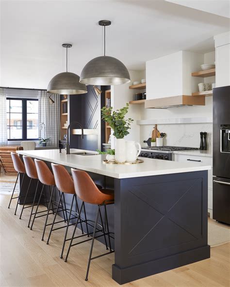 Large Kitchen Island Ideas