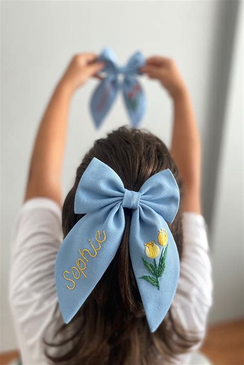 Personalized Linen Bow With Name & Tulip Flower Embroidery Hair Clip ...