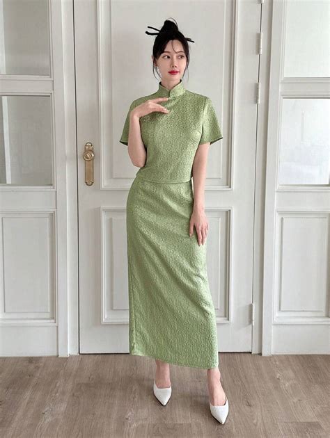 EastFlair Set camicia con colletto stile cheongsam e gonna lunga ...