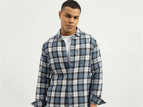 Men Regular Fit Spread Collar Tartan Checks Shirt – United Colors of ...