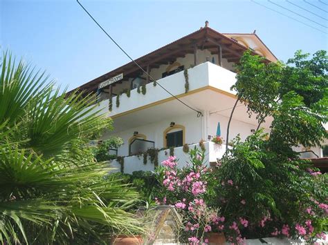 EVON'S ROOMS (Ikaria) - Guesthouse Reviews & Photos - Tripadvisor