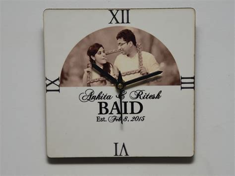 Personalized photo clock in Delhi. Purchase online for all India Delivery