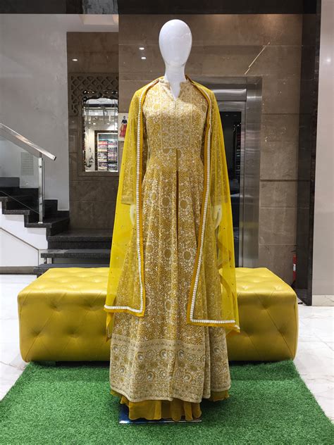 Kiara Online Store | India's Best Ethnic & Occasion Wear in Chennai ...