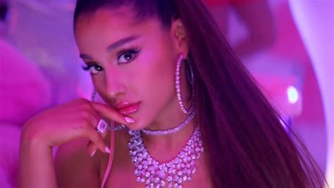 Ariana Grande Takes The Reason Of Depression For Her Cancellation ...