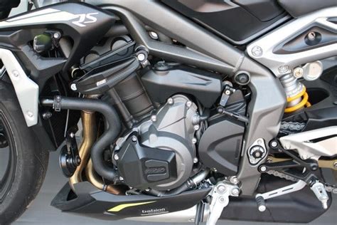 GSG-MOTOTECHNIK | Motor protection - alternator | Triumph Street Triple ...