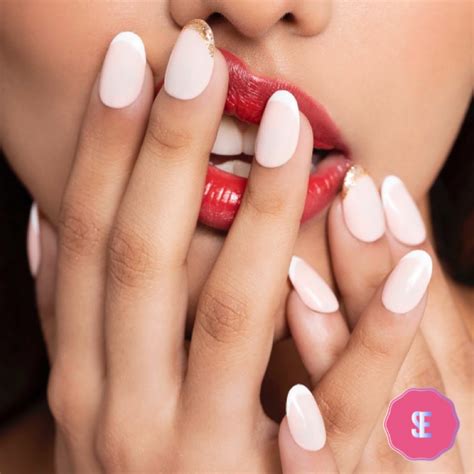 French Twist – Classic Press-On Nails by SOEZI
