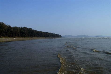 Nagaon Beach, Alibag - TimesTravel