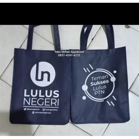 Jual Goodie Bag Jahit tebal 25x35x10/Tote Bag Jahit tebal 100 gram ...