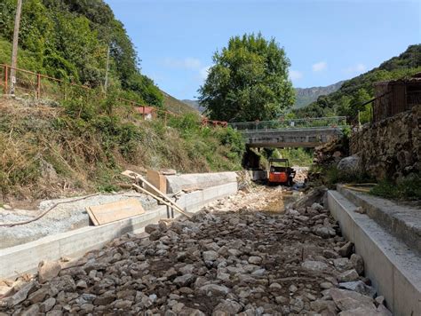 La restauración fluvial del arroyo de La Ría, en Carreña de Cabrales ...