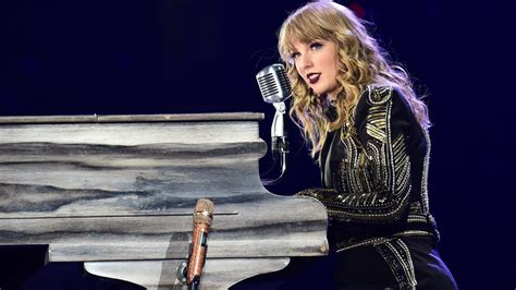 Image result for Taylor Swift Reputation Tour Shadow