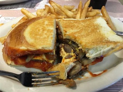 TONY'S ORIGINAL RESTAURANT, Saginaw - Restaurant Reviews, Phone Number ...