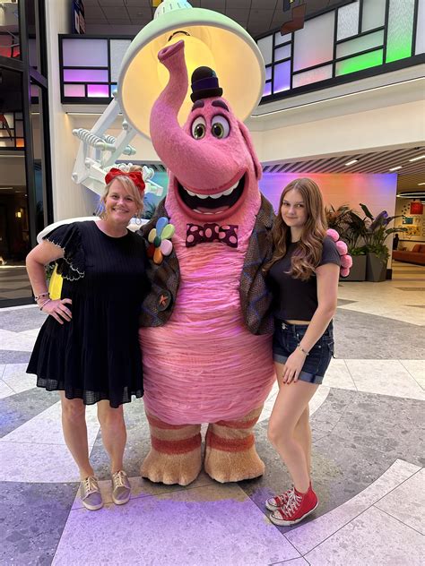 Birthdays at Disneyland – SoCal Daily