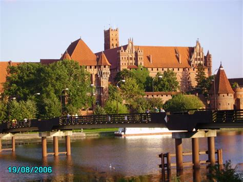 "STARA KUŹNIA" SZTUTOWO - ATRAKCJE W OKOLICY