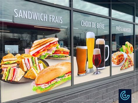 Convenience Store Window Display 的图像结果