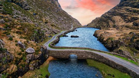 Most Breathtakingly Beautiful Places In Ireland To See On Your Next ...