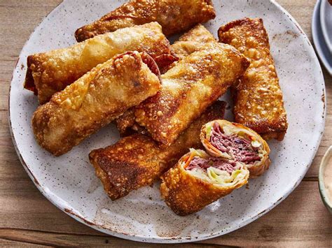 How Do You Make Corned Beef Egg Rolls