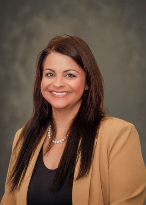 Samantha Lee, LPN, CEA, CALA