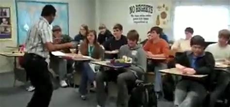 Indian Math Teacher In US 'Sings' Formulae