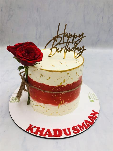 Aesthetic White Red Floral Cake – Bento Cakes Noida