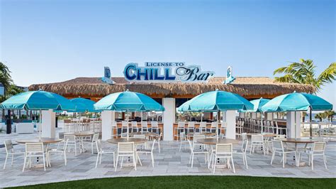 License to Chill Bar & Grill on Fort Myers Beach