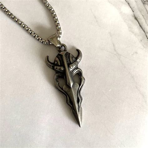 Buy Viking Raven Skull Necklace for Men: Stainless Steel Crow Skull ...
