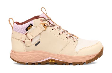 Teva Sizing Guide and Charts | Teva® UK