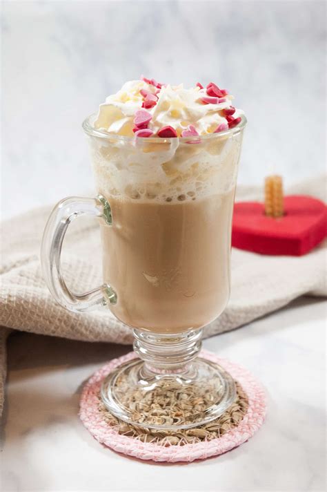 White Chocolate Mocha Recipe (Starbucks Copycat) - Jess Eats and Travels