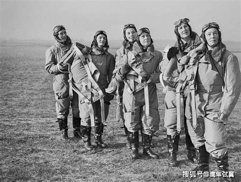 二战各国十大王牌飞行员，德国超一百架飞行员太多，就取一位