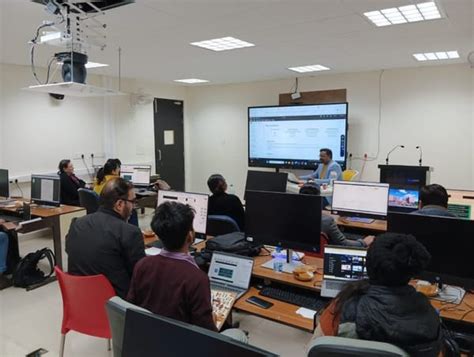 Training on Architecting on AWS (December 30,2024-January 1, 2025)