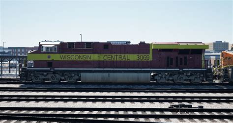 CN ES44C4 WC Heritage #3069 - Train Sim Community