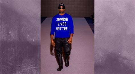 A Kanye West impersonator wore a ‘Jewish Lives Matter’ shirt at NY Fashion Week. Why? – The Forward