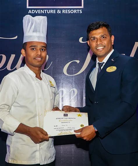 Careers at Della Resorts