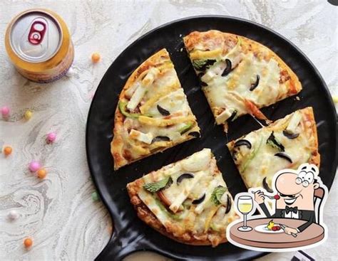 Divine cafe, Khargone - Restaurant menu, prices and reviews
