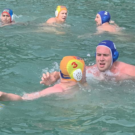 Reporter Jump Pool Facebook 的图像结果