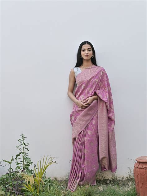 SAMAIRA - ROSE PINK VISCOSE SAREE WITH ALL-OVER FLORAL JAAL BUTTA ...
