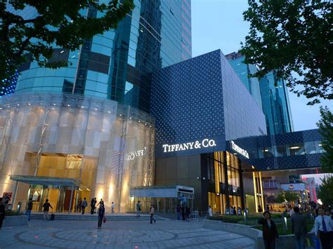 Xintiandi Shopping 上海新天地, Shanghai - TimesTravel