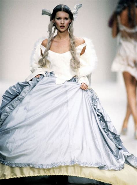 Watch John Galliano prep Kate Moss in this 90s clip | Dazed