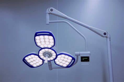 LED Operating Lights 的图像结果