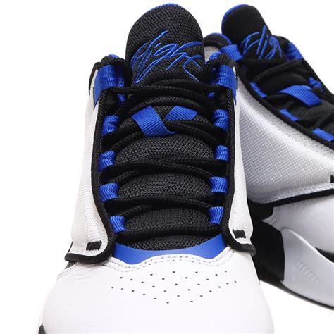 JORDAN BRAND JORDAN MAX AURA 4 WHITE/BLACK-HYPER ROYAL 23SP-I（ジョーダン ...
