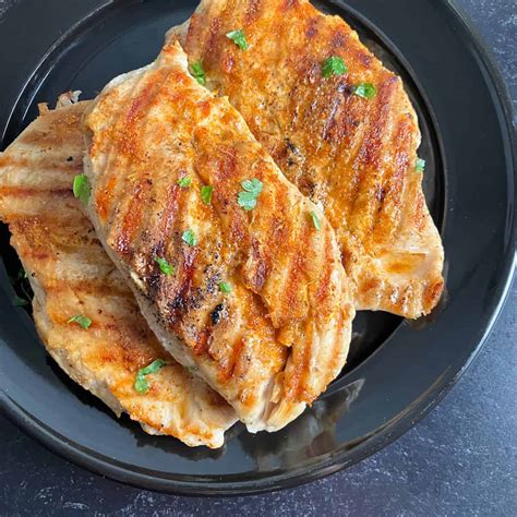 How to Defrost Chicken Fast (Quickly Thaw Chicken)