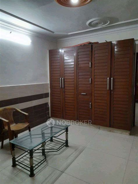 Independent House Masjid Moth Rent - WITHOUT BROKERAGE Semi-furnished 1 ...