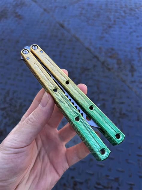 armed shark barebones vs theone falcon? : r/BalisongClones