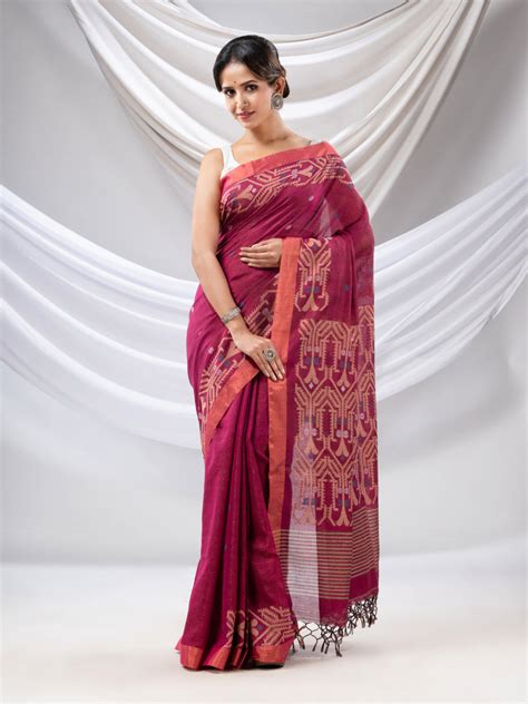 Magenta Cotton Handwoven Soft Saree With Jamdani Borders – Charukriti