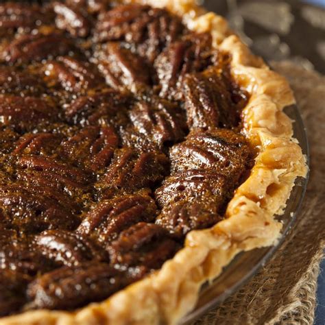 Texas Pecan Pie - Insanely Good