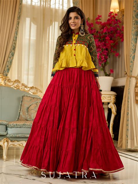 SUJATRA Lehenga – Sujatra