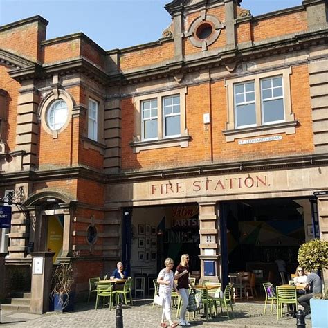 THE 10 BEST Restaurants Near The Screen Cinema, Windsor