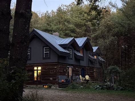 Tranquility Inn - Room 1 - Houses for Rent in Iola, Wisconsin, United ...