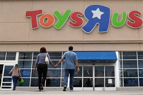 toys r us kelowna hours