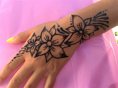 Detailed flower henna tattoo design. Medium to large size | Henna ...