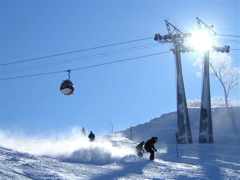到日本滑雪当然要到下雪圣地！精选推荐北海道5大滑雪场！ | 玩尽日本滑雪社